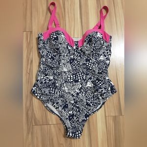 Lilly Pulitzer X Target Tropical Fish One Piece Swimsuit Size 16.